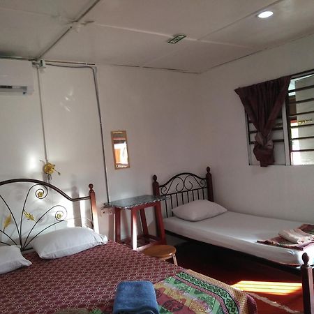 Nazri Nipah Camp Pangkor Hotell Kampung Teluk Nipah Rom bilde