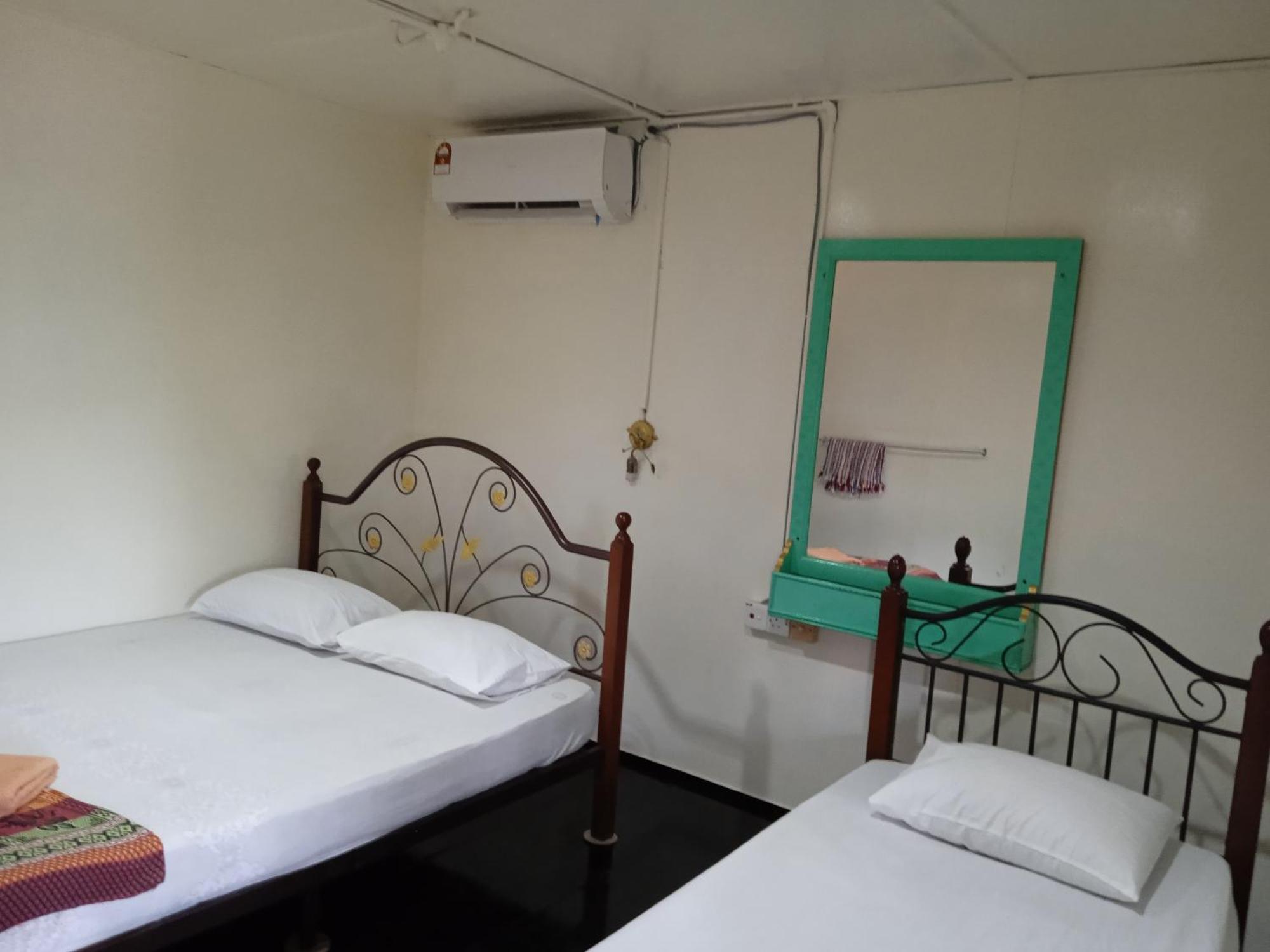 Nazri Nipah Camp Pangkor Hotell Kampung Teluk Nipah Rom bilde