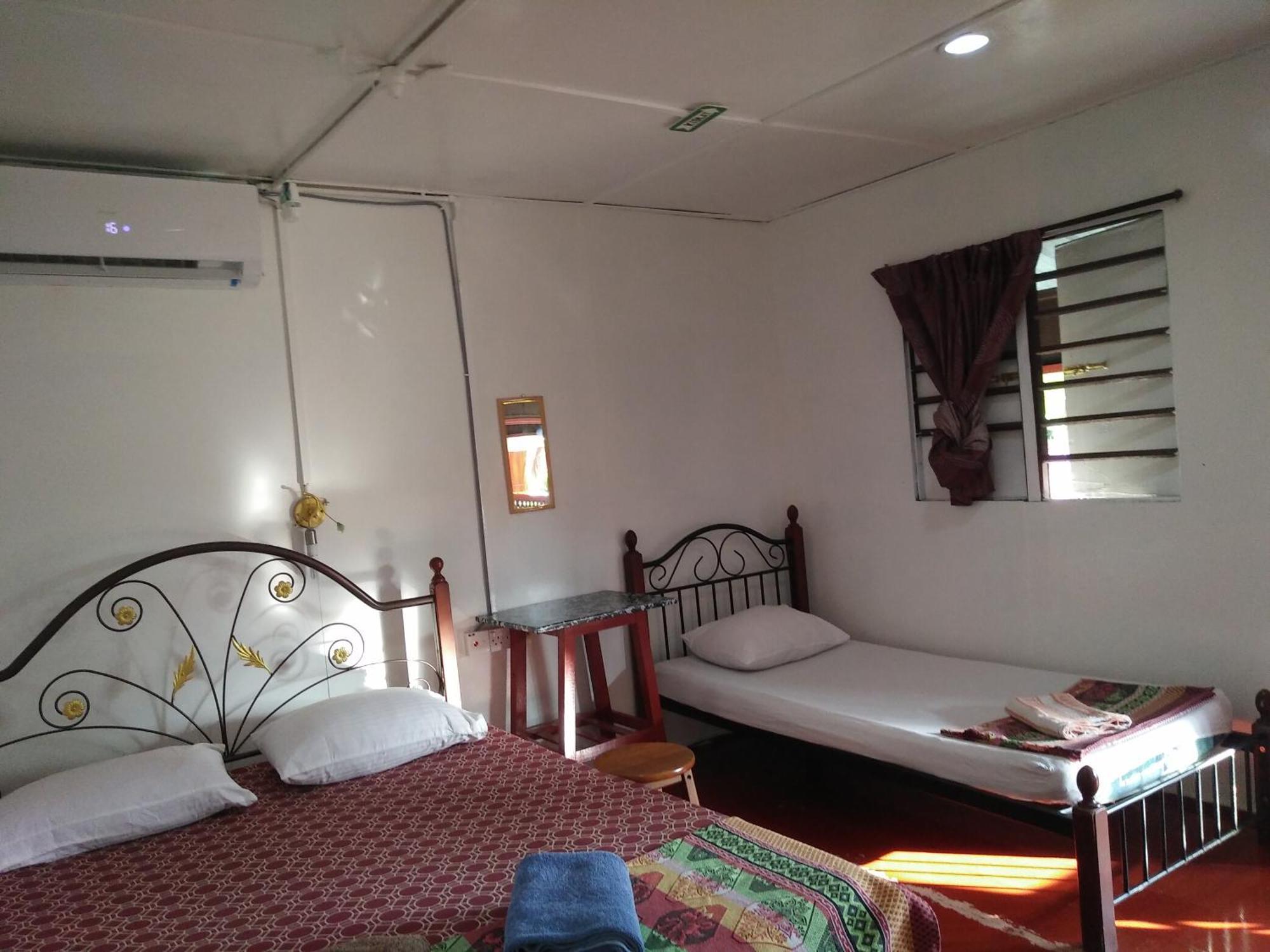 Nazri Nipah Camp Pangkor Hotell Kampung Teluk Nipah Rom bilde